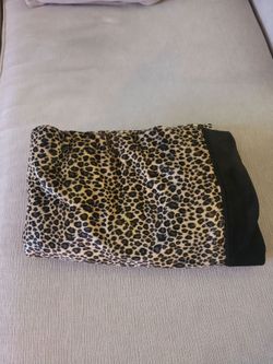 Leopard print throw blanket