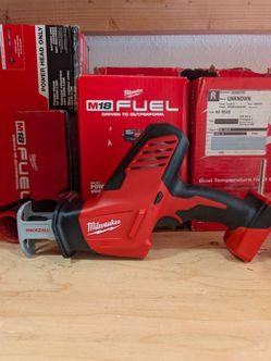 Milwaukee M18 18V Lithium-Ion Cordless HACKZALL Reciprocating Saw