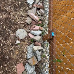 FREE STONE AND BRICK PIECES