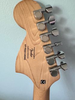 Electric guitar