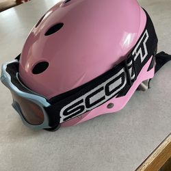 Snowboarding / Skiing Helmet & Goggles 