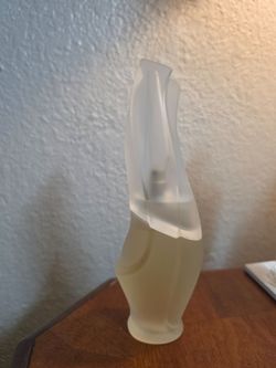Womens perfume