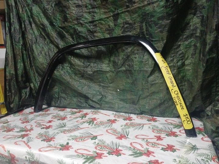 2017-21 Jeep Grand Cherokee Left Front Flare Fender