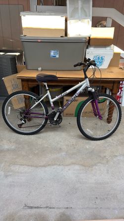 Raleigh 16” Mountain Bike 7 Gears And Seat Cushion