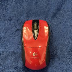 Logitech M525 Wireless Optical Mouse Red Black Scroll Wheel On/Off Switch