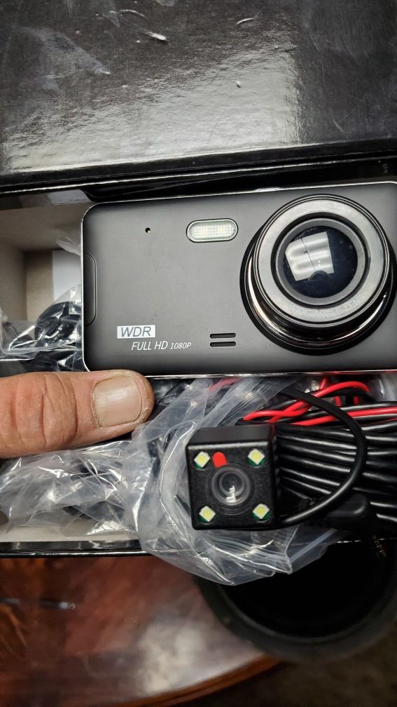 Dash cam with backup cam