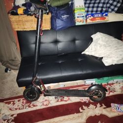 GOTRAX RIVAL electric  Scooter  Needs Battery