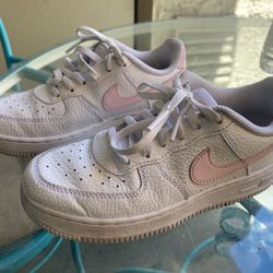 Kids Shoes Sizes From 1-4 