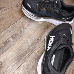 Hoka  Sneakers