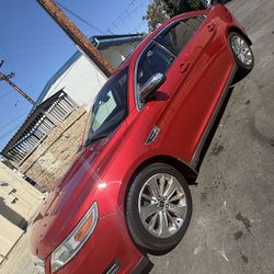 2011 Ford Taurus