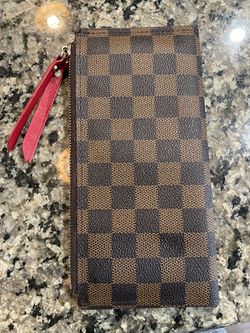 Louis Vuitton LV Wallet dupe - $25 (28% Off Retail) - From Ashley
