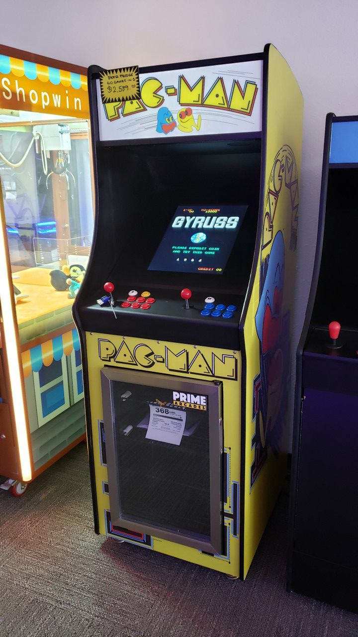 60 in 1 Arcade 2 Player with built-in Fridge