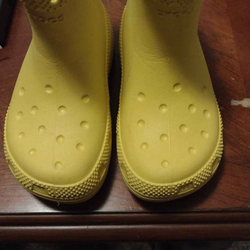 Kids Crocs rainboots size c11