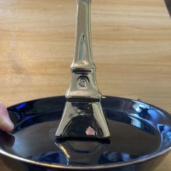 Eiffel Tower Themed Jewelry Dish, Ring Holder / Trinket Tray Black & Gold