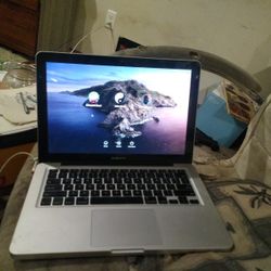 Mac Book