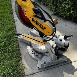 Dewalt Miter Saw 12” Inch 