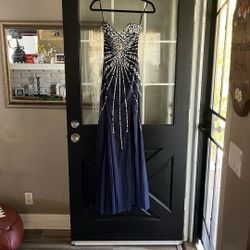 Beautiful Navy Blue Sequence Prom Dress Size 2