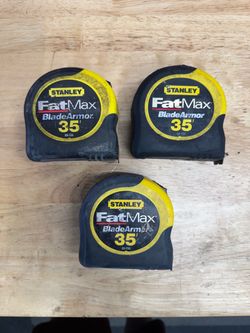 (3) 35’ STANLEY FATMAX BLADEARMOR (1) 30’ POWERLOCK TAPE MEASURES
