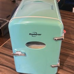 Mini Mini Fridge