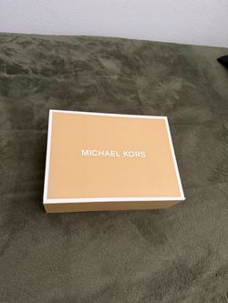 Michael Kors crossbody bag