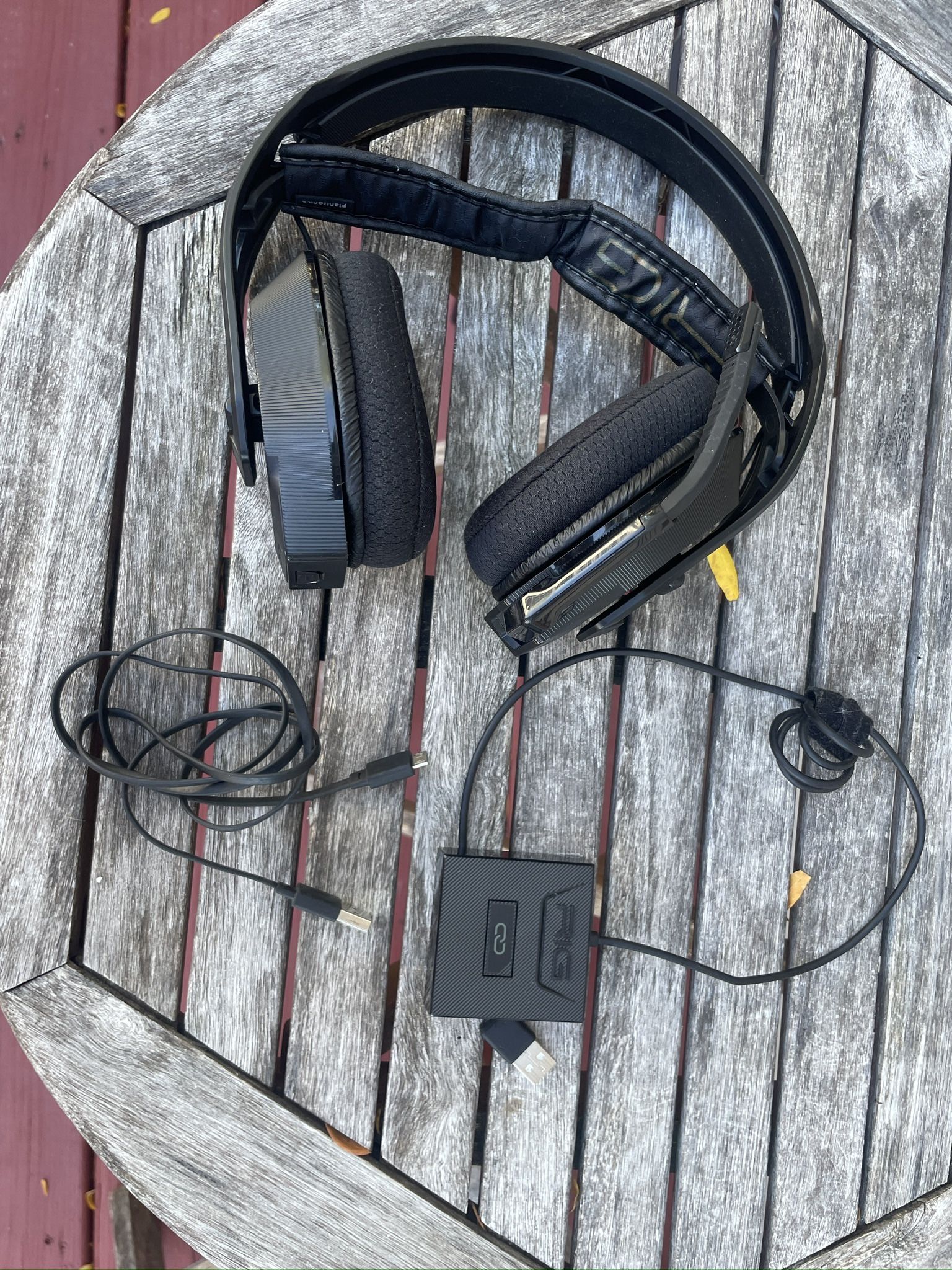 RIG 800 Wireless headset w/microphone