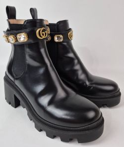 Woman's Gucci Boots