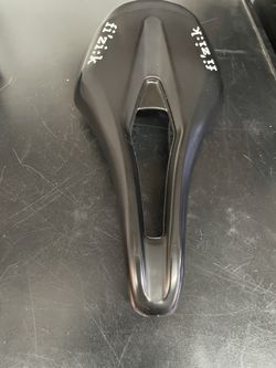 Fizik Vento Argo R5 Saddle 140mm