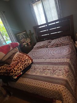 Complete bed