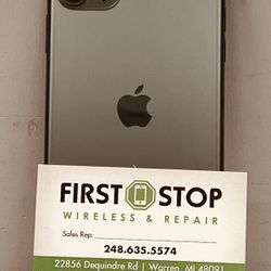 iPhone 11 Pro Max 64GB UNLOCKED 