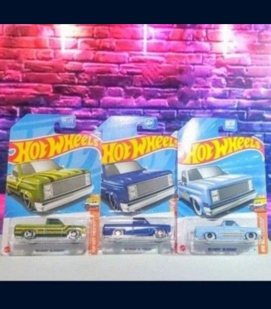 HOT WHEELS '83 CHEVY SILVERADO LIGHT BLUE GREEN & BLUE LOT OF 3 $25