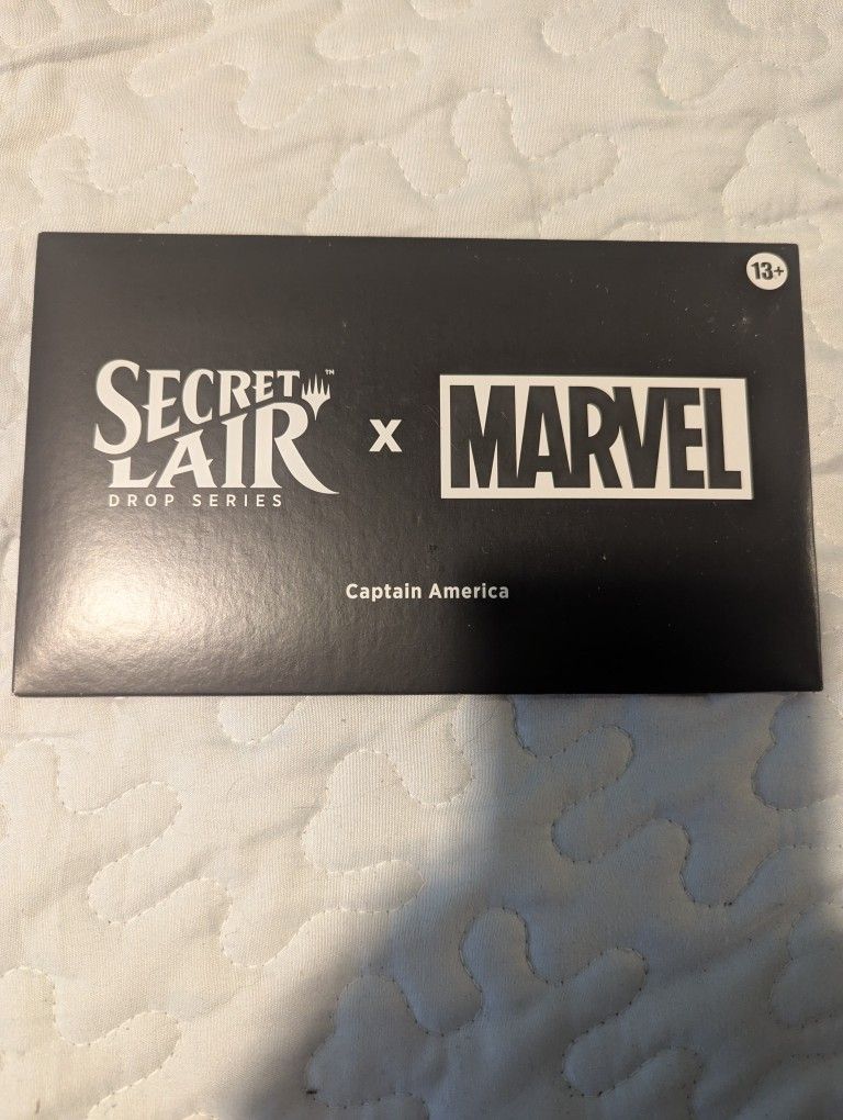 Secret LairXMarvel Captain America Non-foil
