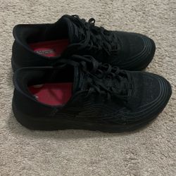 Slip resistant work shoes