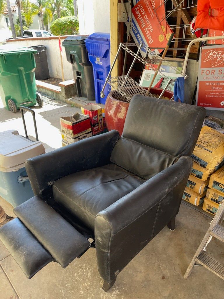 Calia Italia Leather Recliner