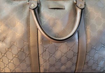 Authentic GUCCI  Bag 