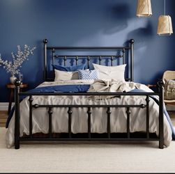 Vintage Iron Bed Frame (Queen)