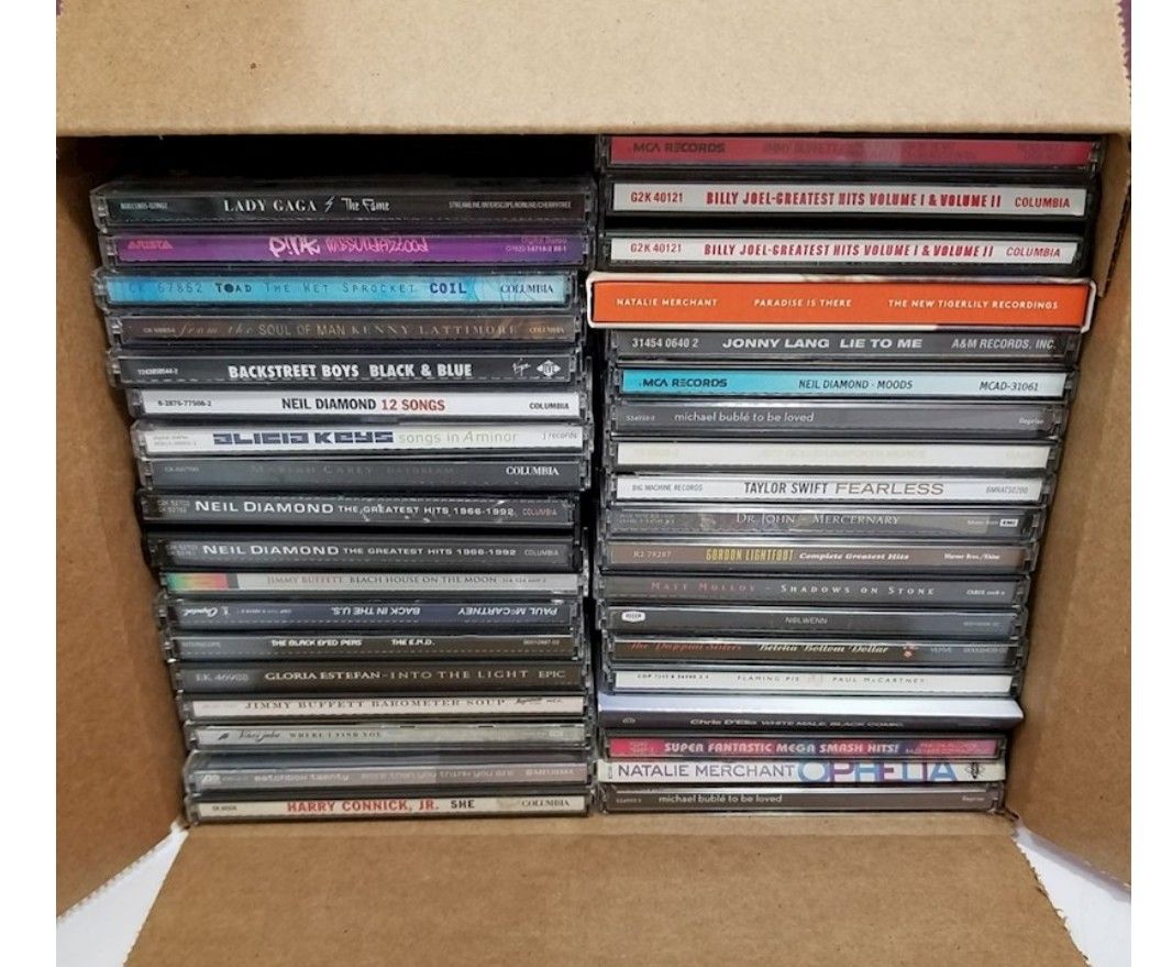 LOT of POP FAVES CD BOX Of MANY'S FAVES! JimmyBuffett Pink Toad