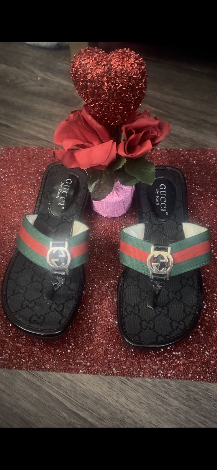 Gucci Sandles