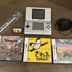 Japanese Nintendo DS Console + 4 Games