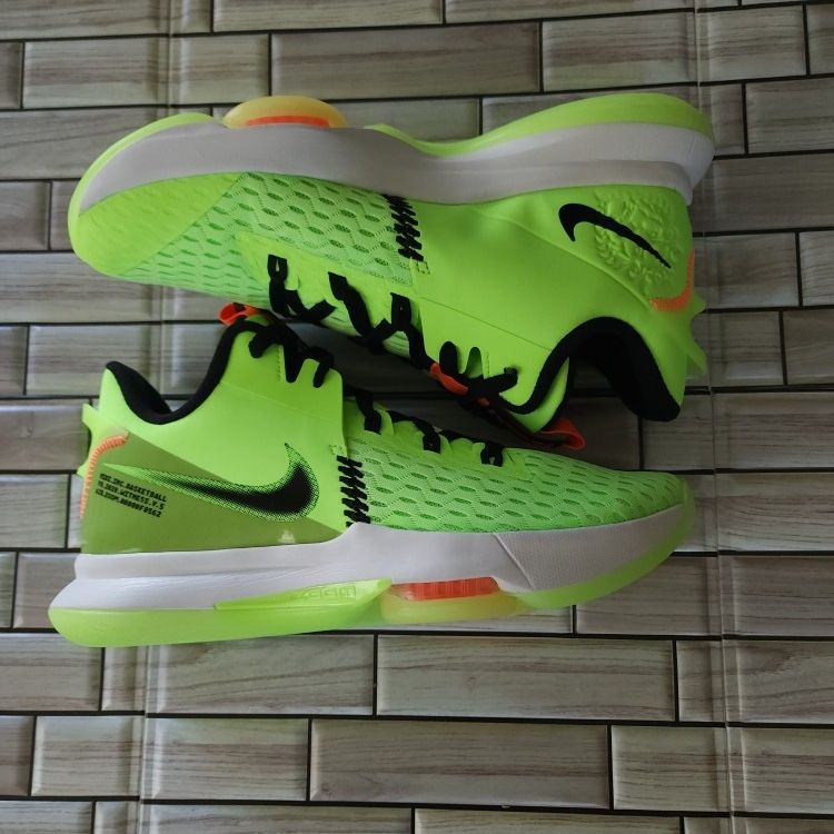 Nike LeBron Witness 5‎ \'Grinch\' Lime Green Black Basketball Sneakers Mens 10.5 Nike Lebron James Witness V 5 Grinch Mens Size 10.5 Lime  main image 4