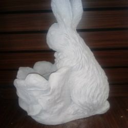 Brand new concrete Rabbit Has Plant Pot Very Detailed High quality