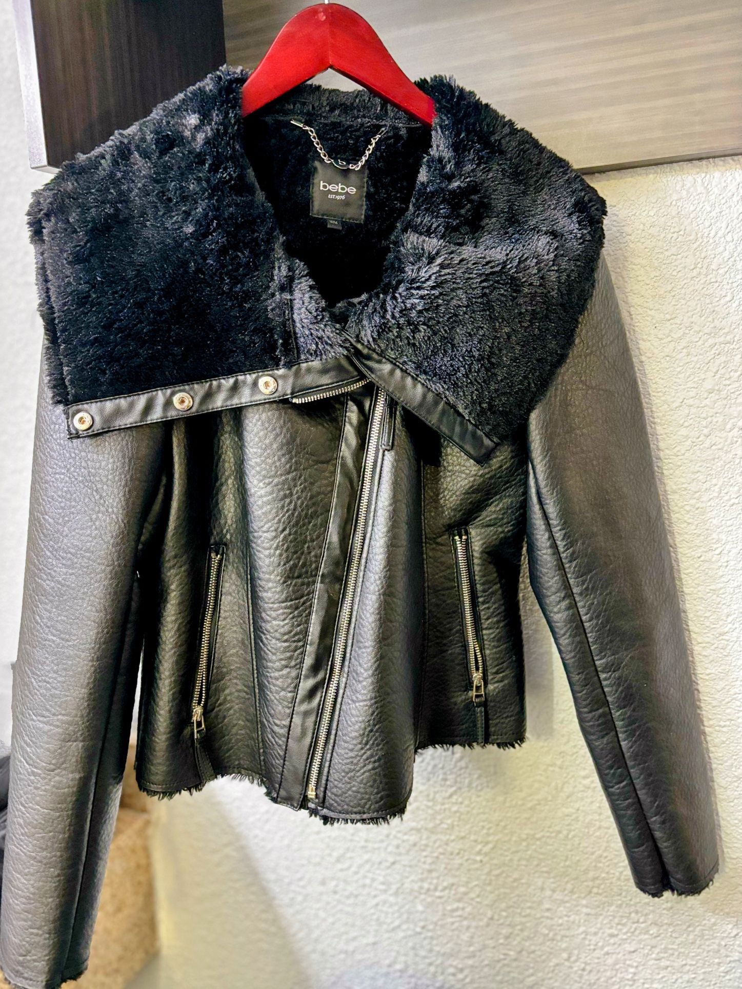 BEBE FAUX Fur  SHEARLING  JACKET size M Motorcycle Jacket Black Super Warm