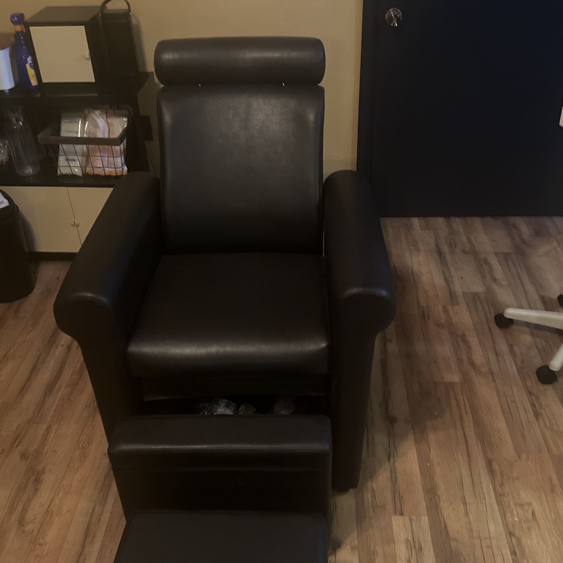 Pedicure Chair 