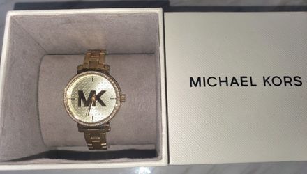 Michael Kors Sofia Glitz Gold Tone Watch