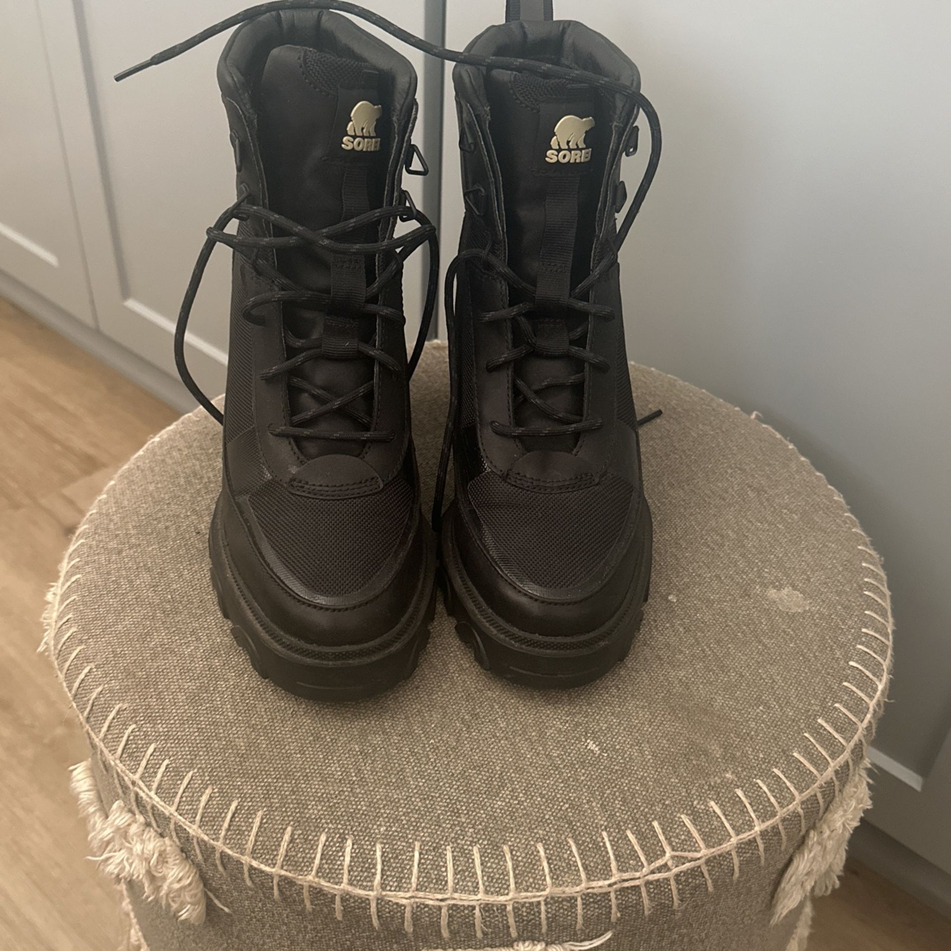 Sorel Black Boots