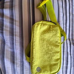 LuluLemon Lime Green Small Fanny Pack