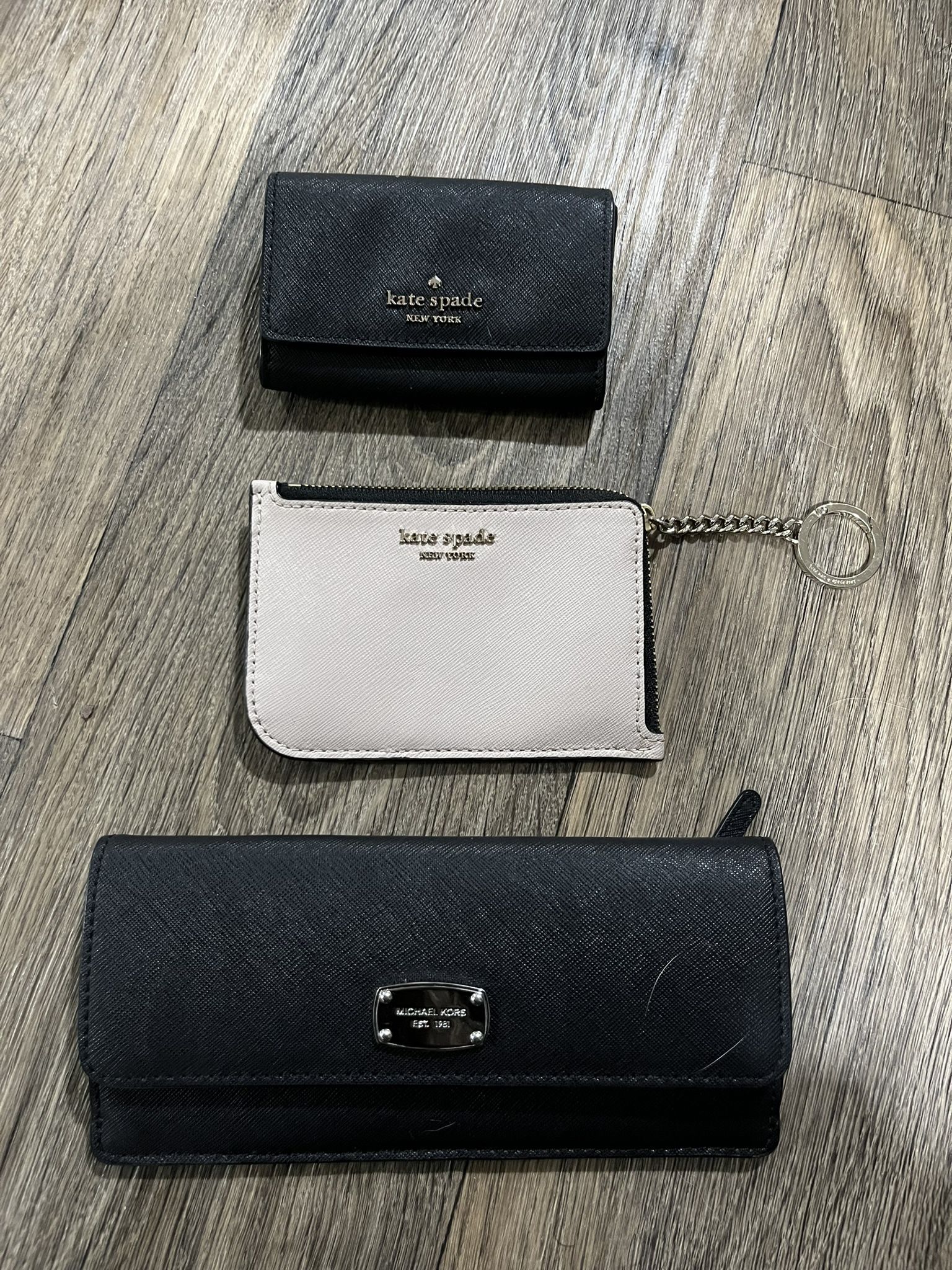 Small Wallets and ID Holders