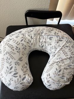 Nursing Pillow with Leaf Print Cover