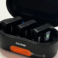 RODE Wireless GO II 2-Person Compact Digital Wireless Microphone System+Charging Case