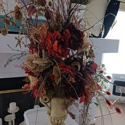 Beautiful Fall Flower Arrangement