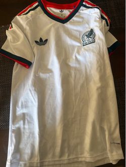 NWT Mexico Jersey white Size M World Cup 2026 Rep